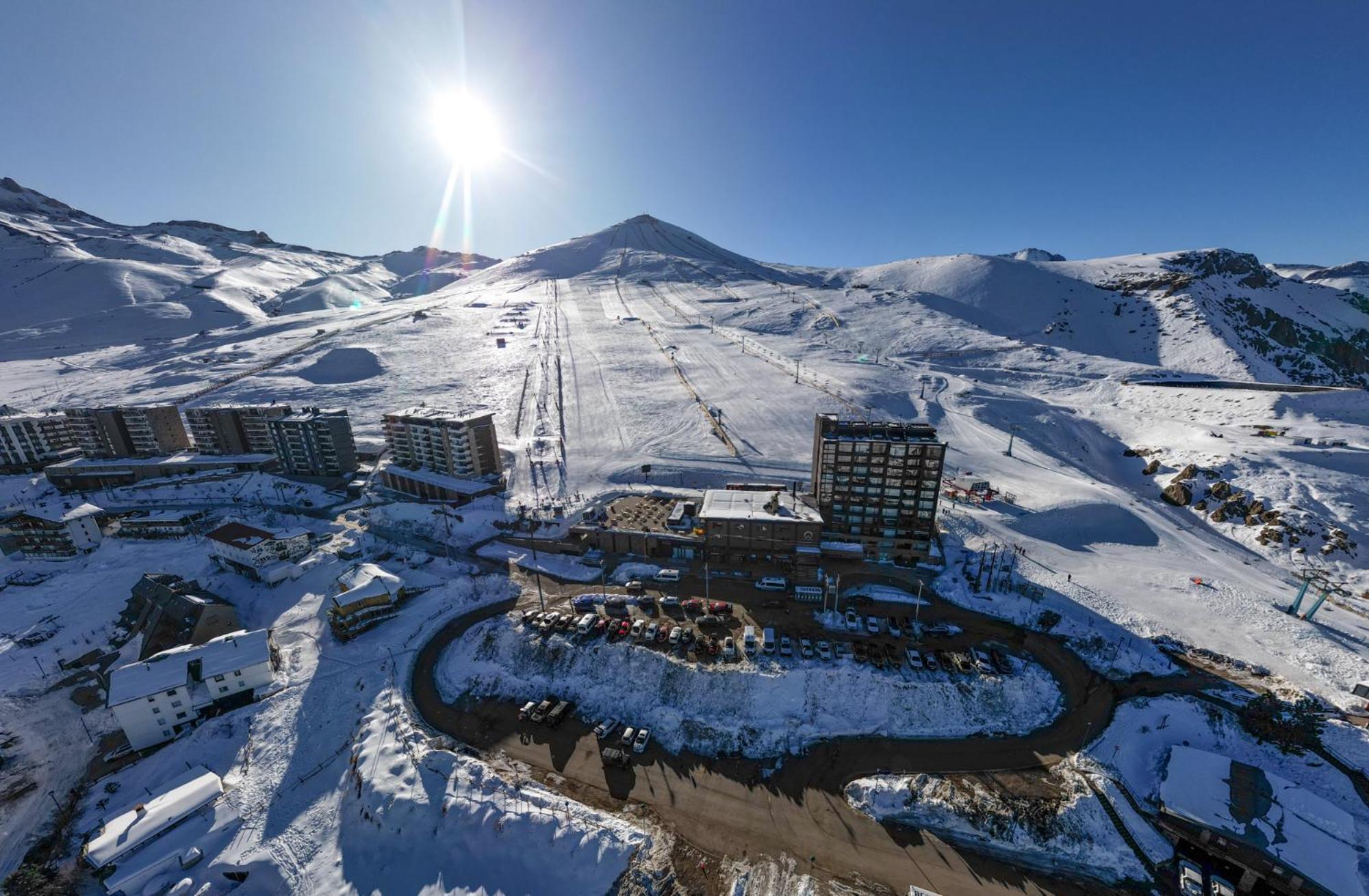 Departamentos Alojamiento Oficial Gran Parador Ski In - Out, Centro De Ski El Colorado, Farellones - Unico Con Descuentos En Servicios Del Centro De Ski 外观 照片